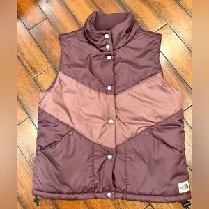 The North Face Women's Brown/Maroon Puffer Vest- medium